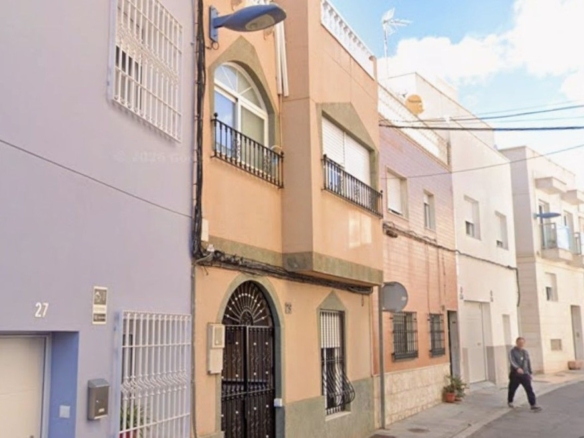 Imagen 2 de Casa-Chalet en Venta en Almería Almería