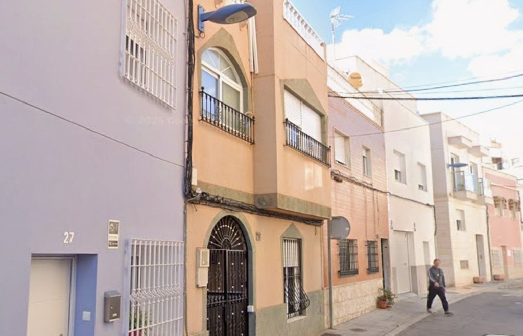 Imagen 2 de Casa-Chalet en Venta en Almería Almería