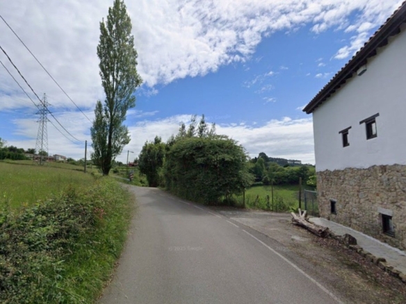 Imagen 2 de Casa-Chalet en Venta en Oviedo Asturias