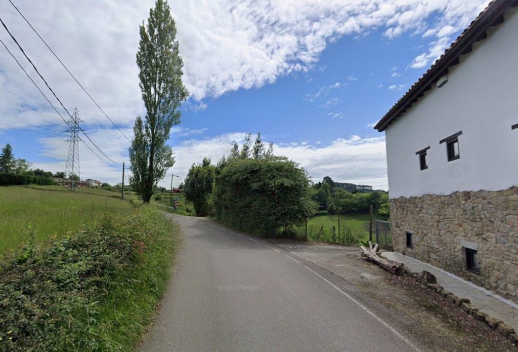 Imagen 2 de Casa-Chalet en Venta en Oviedo Asturias