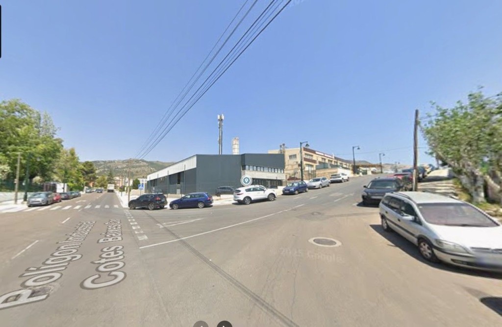 Imagen 1 de Nave industrial en Venta en Alcoy Alicante