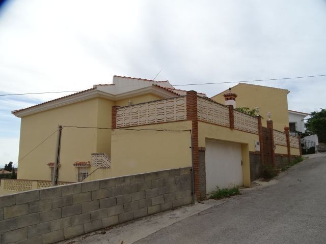 Imagen 3 de Casa-Chalet en Venta en Rincon De La Victoria Málaga