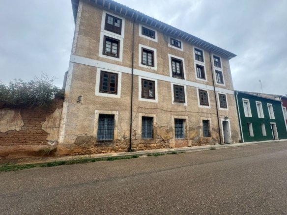 Imagen 1 de Piso en Venta en Alar Del Rey Palencia