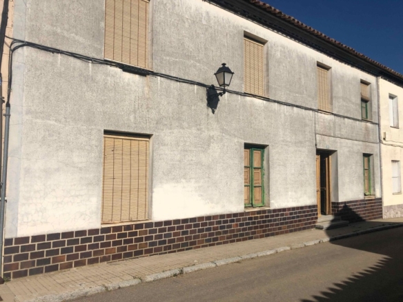 Imagen 3 de Casa-Chalet en Venta en Moral De La Reina Valladolid