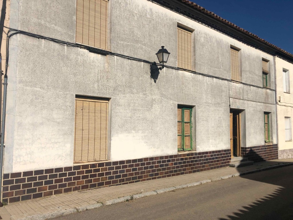 Imagen 3 de Casa-Chalet en Venta en Moral De La Reina Valladolid