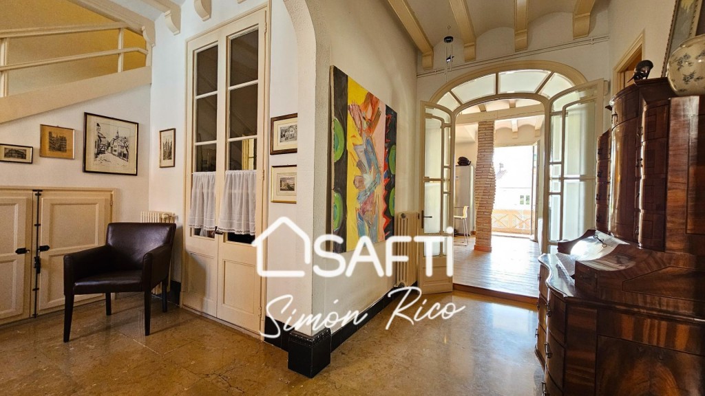 Imagen 3 de Casa regia modernista con encanto histórico
