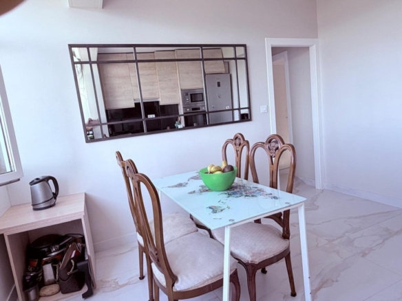 Imagen 3 de Exclusiva vivienda reformada en una de las mejores zonas de Pontevedra
