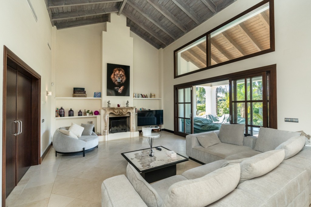 Imagen 2 de Casa-Chalet en Venta en Benahavis Málaga