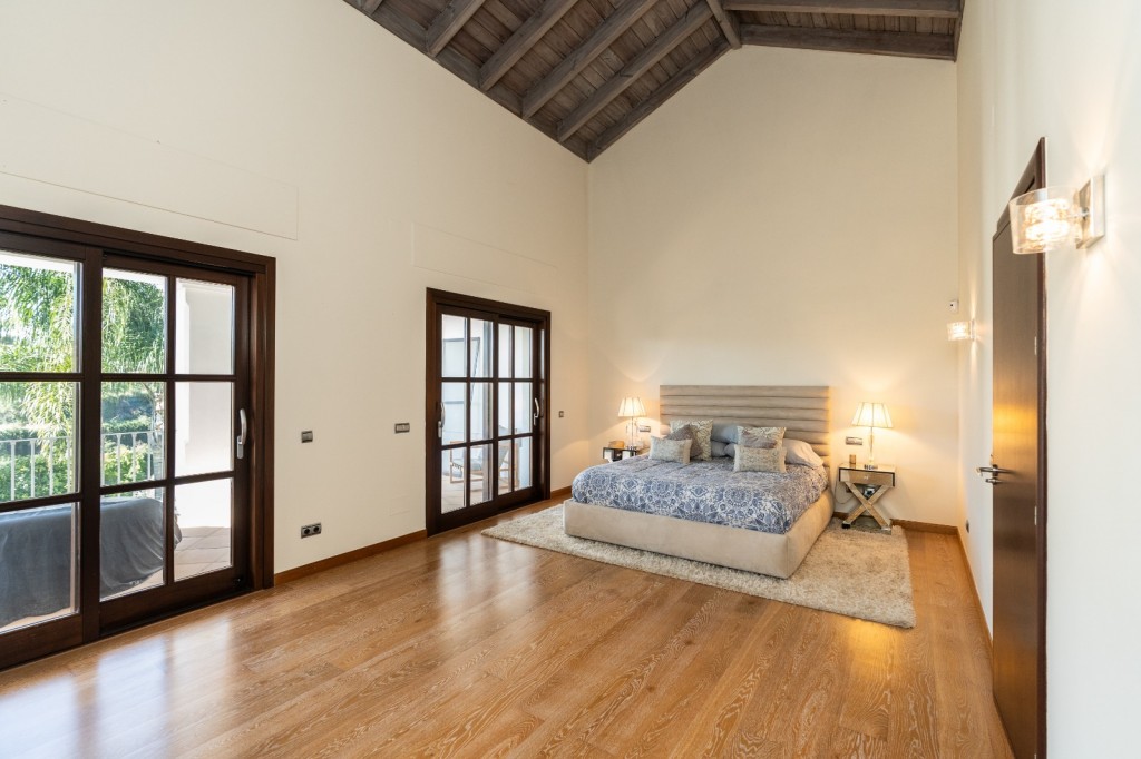 Imagen 4 de Casa-Chalet en Venta en Benahavis Málaga
