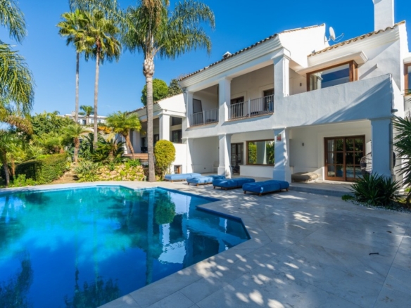Imagen 1 de Casa-Chalet en Venta en Benahavis Málaga