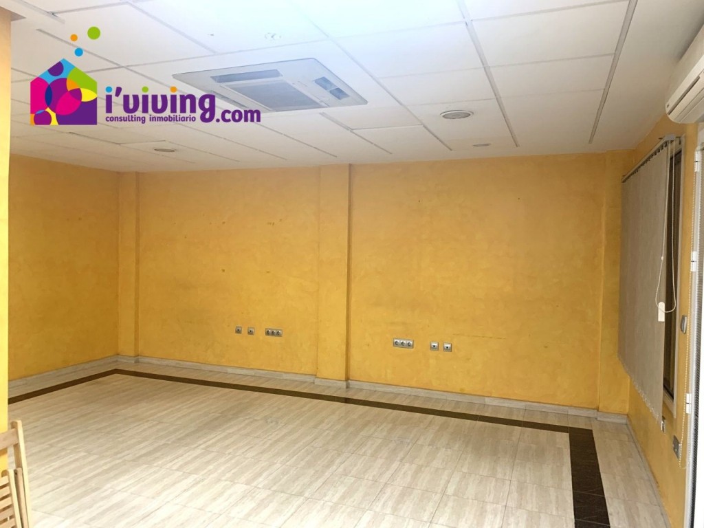 Imagen 3 de Local comercial en Venta en Albox Almería