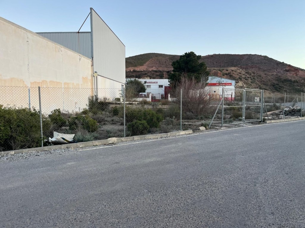 Imagen 3 de Nave industrial en Venta en Albox Almería