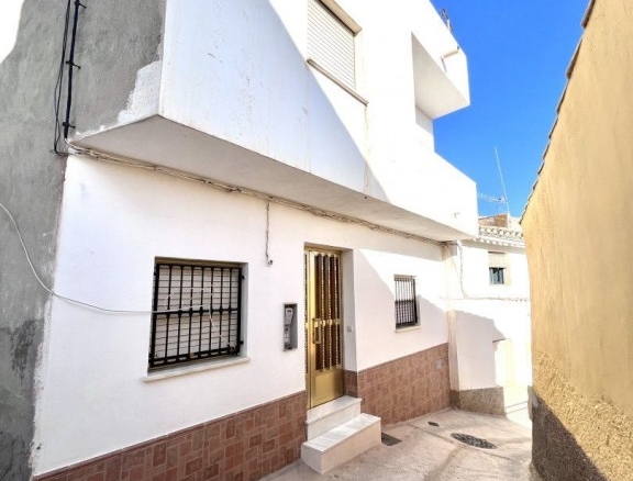 Imagen 2 de Casa-Chalet en Venta en Somontin Almería