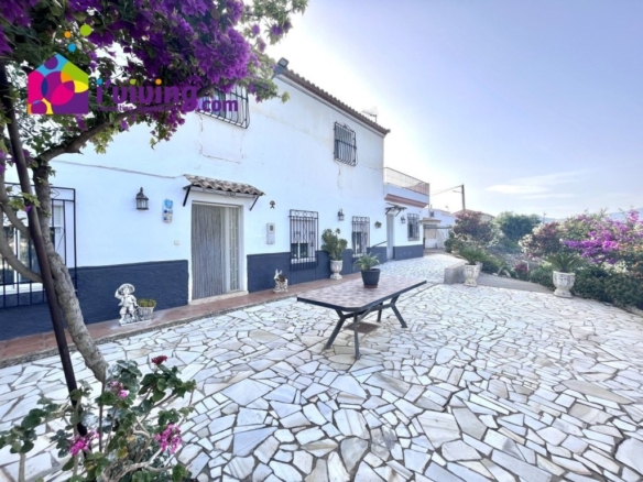 Imagen 1 de Parcela en Venta en Albox Almería
