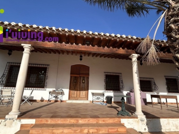 Imagen 3 de Casa-Chalet en Venta en Albox Almería