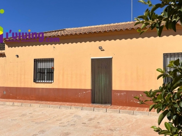Imagen 2 de Casa-Chalet en Venta en Albox Almería