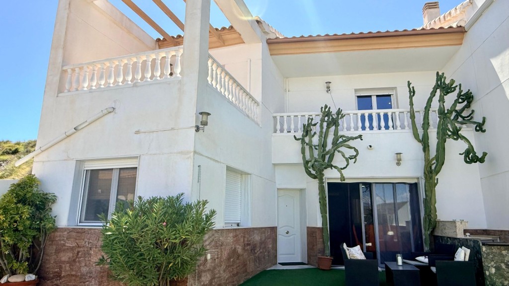 Imagen 2 de Dúplex en Venta en Macael Almería