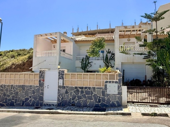 Imagen 1 de Dúplex en Venta en Macael Almería