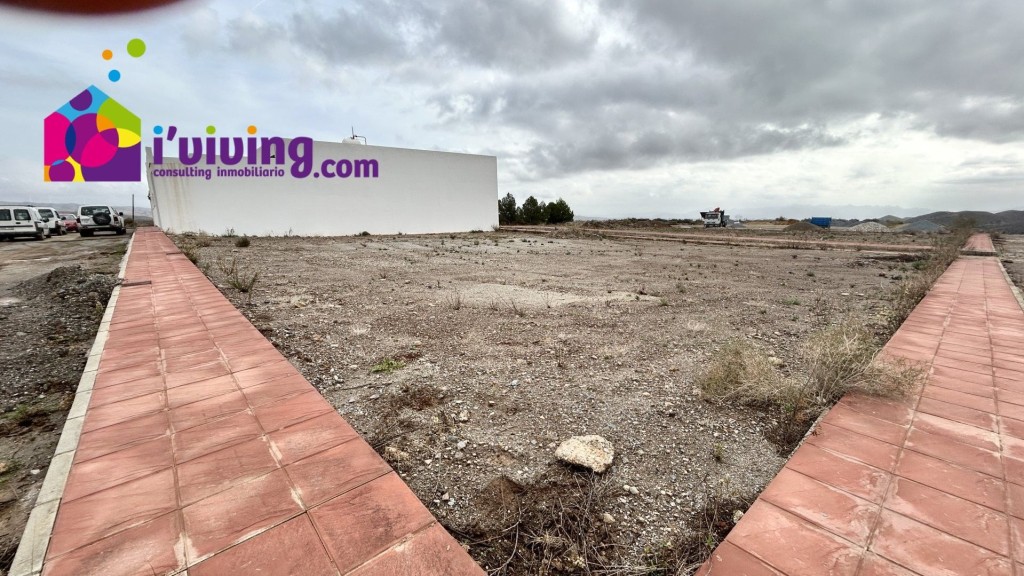 Imagen 2 de Solar residencial en Venta en Taberno Almería