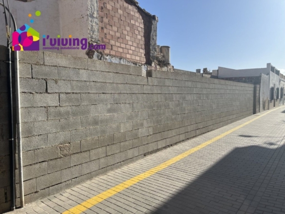 Imagen 4 de Solar residencial en Venta en Albox Almería