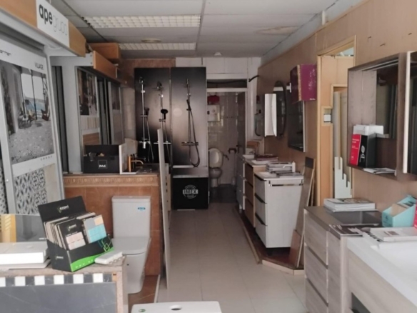 Imagen 2 de Local comercial en Venta en Tarragona Tarragona