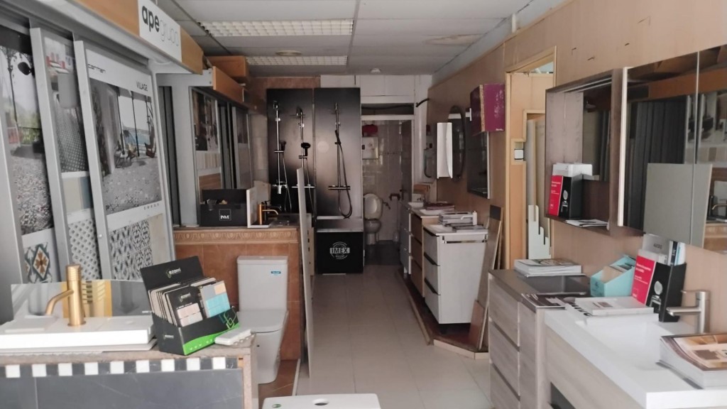 Imagen 2 de Local comercial en Venta en Tarragona Tarragona