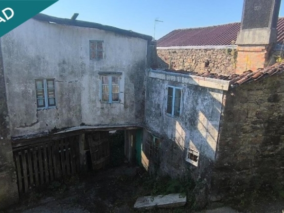 Imagen 2 de Casa de piedra con potencial a precio increíble