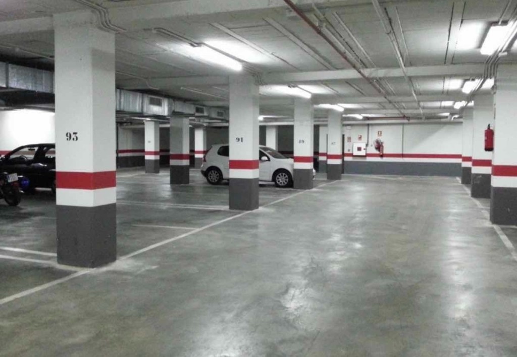 Imagen 1 de PLAZA DE APARCAMIENTO JUNTO AL HOSPITAL