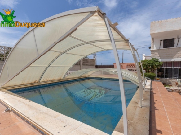Imagen 3 de PRECIOSO Chalet en una planta en MOTRIL