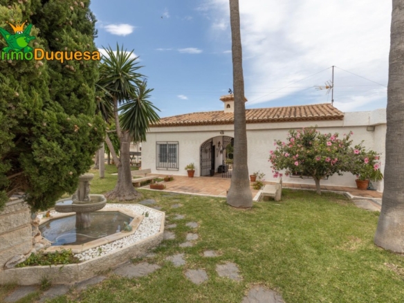 Imagen 1 de PRECIOSO Chalet en una planta en MOTRIL
