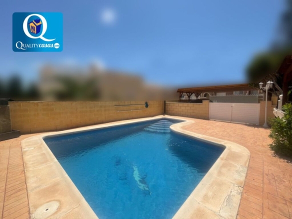 Imagen 2 de Casa-Chalet en Venta en Monforte Del Cid Alicante Ref: 12487