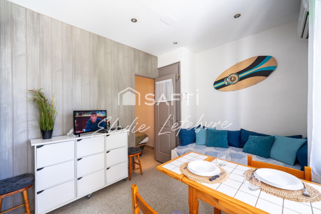 Imagen 4 de Apartamento con licencia turística a 1 minuto del mar – Roses (Costa Brava)