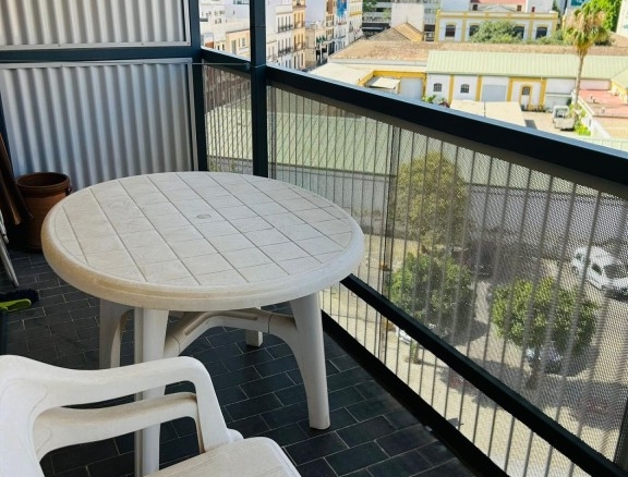 Imagen 3 de AMPLIA VIVIENDA PARA ESTUDIANTES JUNTO A SANTA JUSTA – CURSO ACADÉMICO COMPLETO