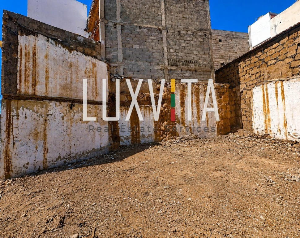 Imagen 4 de Parcela urbana de uso mixto en Granadilla de Abona – 147 m2 y edificabilidad hasta 3 plantas