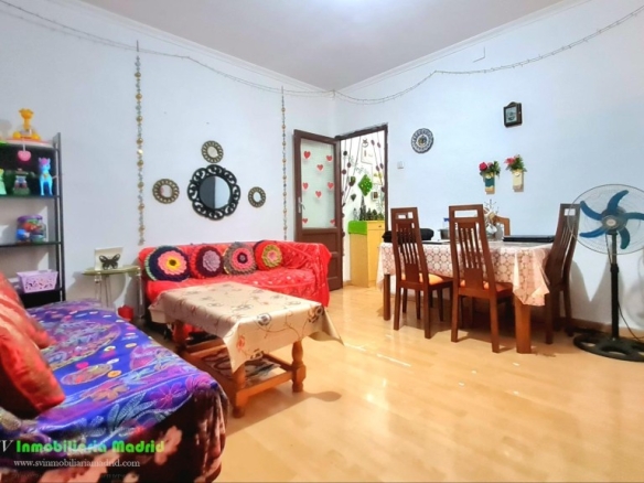 Imagen 4 de PISO DE 4 DORMITORIOS EN MADRID CENTRO