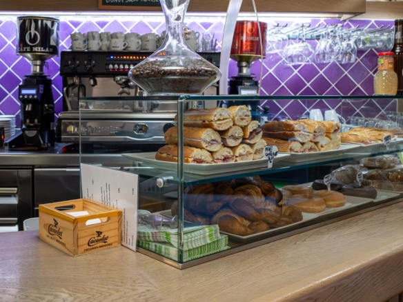 Imagen 4 de Local comercial en Traspaso en Badalona Barcelona PEP VENTURA