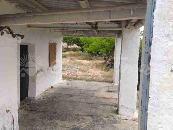 Imagen 3 de Casa de campo-Masía en Venta en Caudete Albacete