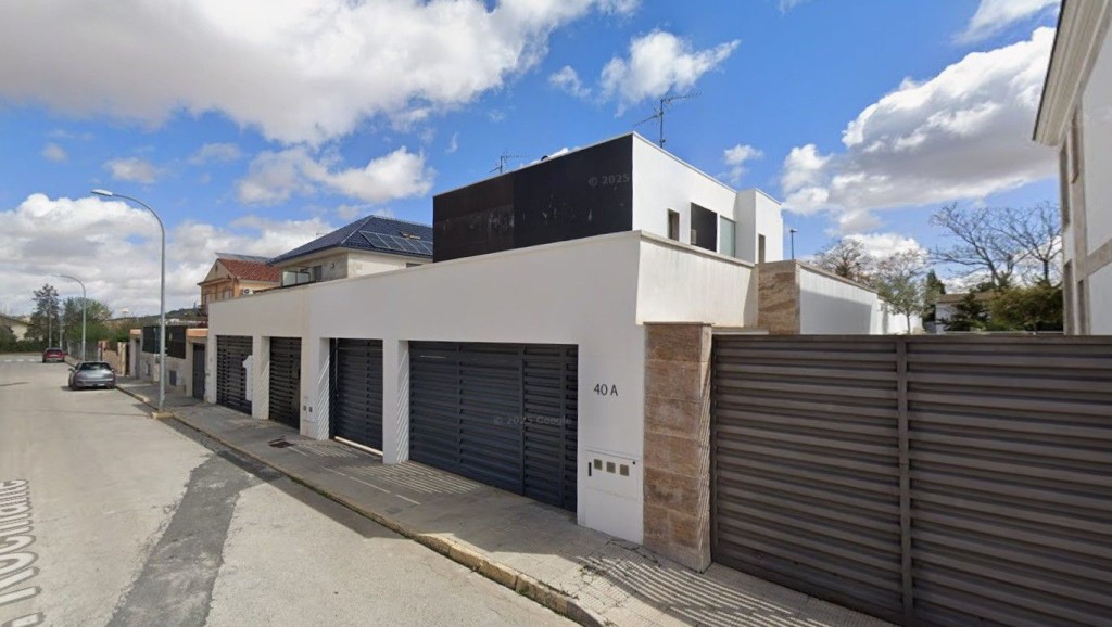 Imagen 3 de Casa-Chalet en Venta en Valdepeñas Ciudad Real
