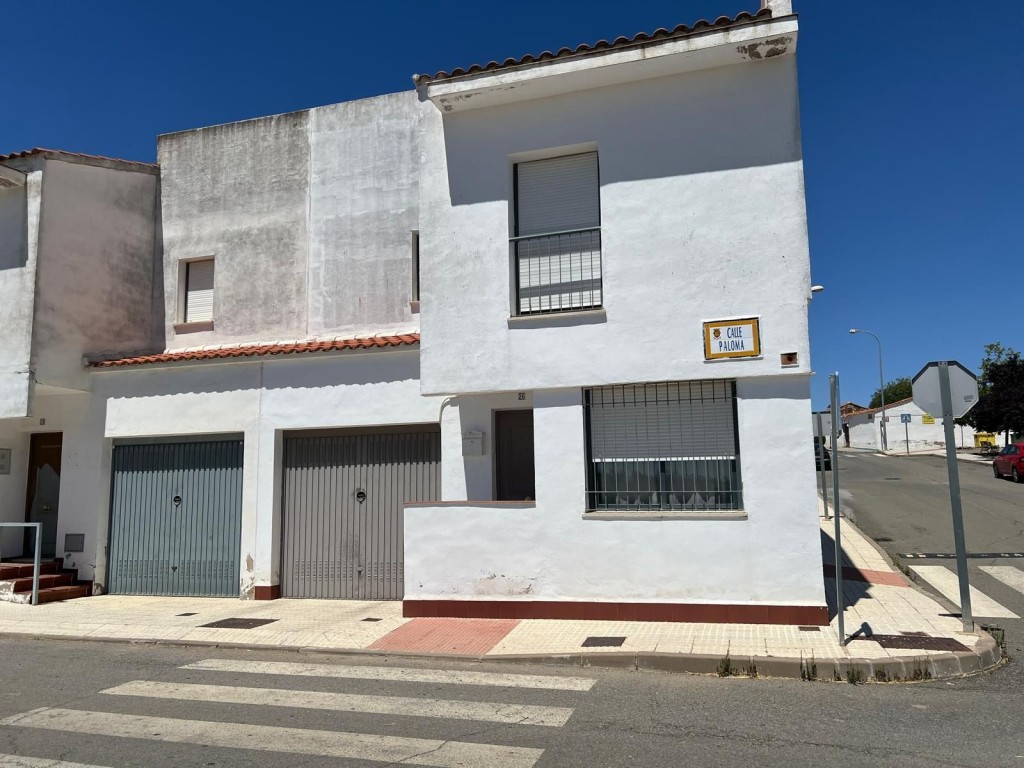 Imagen 1 de Casa-Chalet en Venta en Azuaga Badajoz