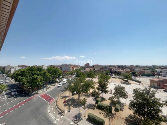 Imagen 4 de ? Piso en venta en La Bordeta para inversores o para invertir hoy y disfrutar mañana