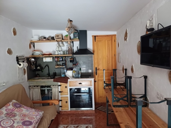 Imagen 2 de Casa de campo-Masía en Venta en Chóvar Castellón
