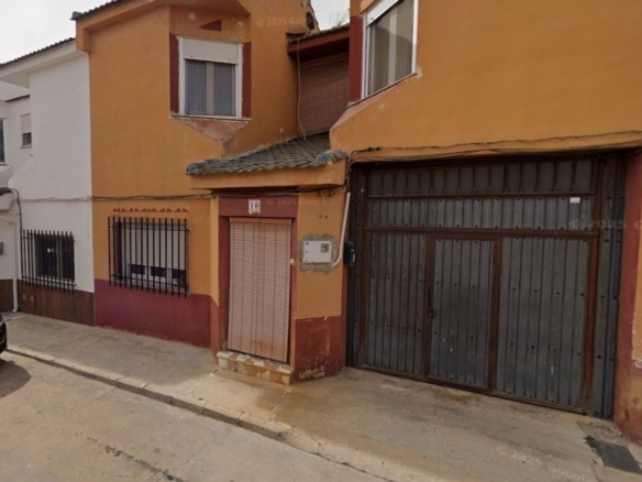 Imagen 2 de Casa-Chalet en Venta en Quintanar Del Rey Cuenca