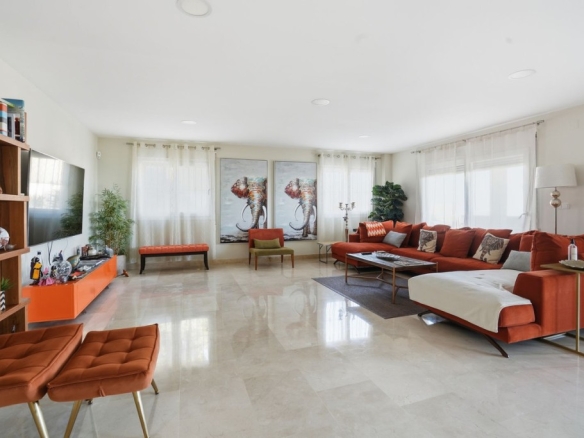 Imagen 2 de Casa-Chalet en Venta en Benalmadena Málaga