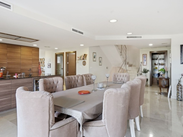 Imagen 4 de Casa-Chalet en Venta en Benalmadena Málaga