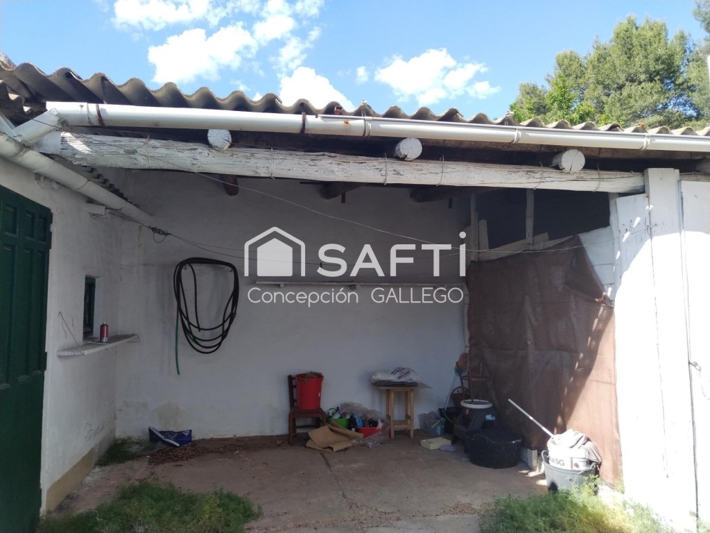Imagen 1 de “Deja atrás la ciudad. Descubre en La Mancha el hogar donde por fin se respira.”