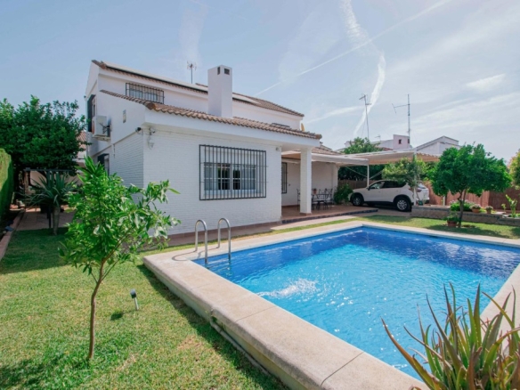 Imagen 3 de Espectacular chalet independiente en Gines!!!