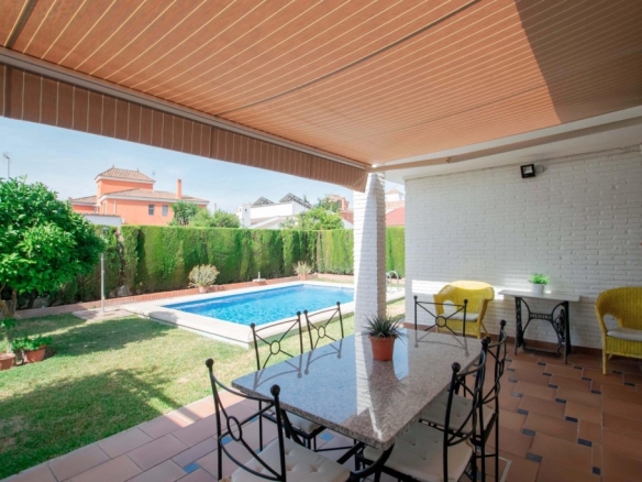 Imagen 4 de Espectacular chalet independiente en Gines!!!