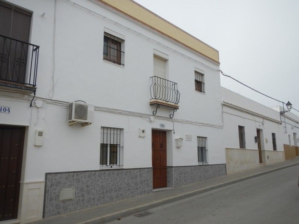 Imagen 1 de Casa-Chalet en Venta en Lantejuela