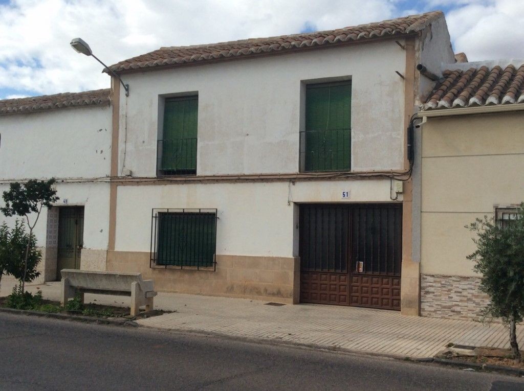 Imagen 3 de Casa-Chalet en Venta en Moral De Calatrava Ciudad Real