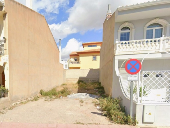 Imagen 1 de Solar residencial en Venta en Albox Almería
